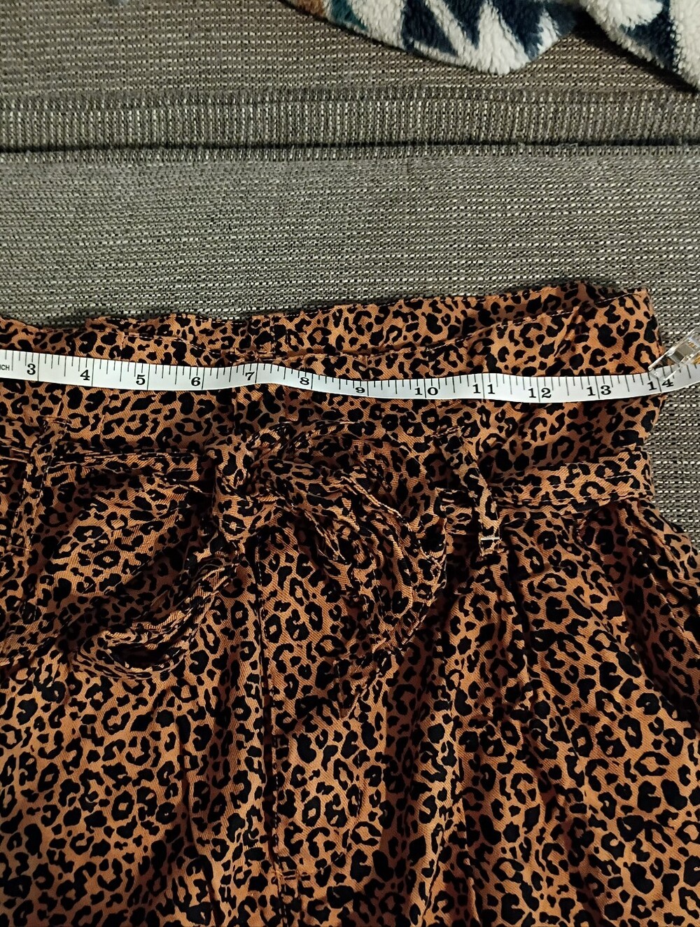 Topshop Leopard Print High Waist Shorts Size 8 - Picture 7 of 9
